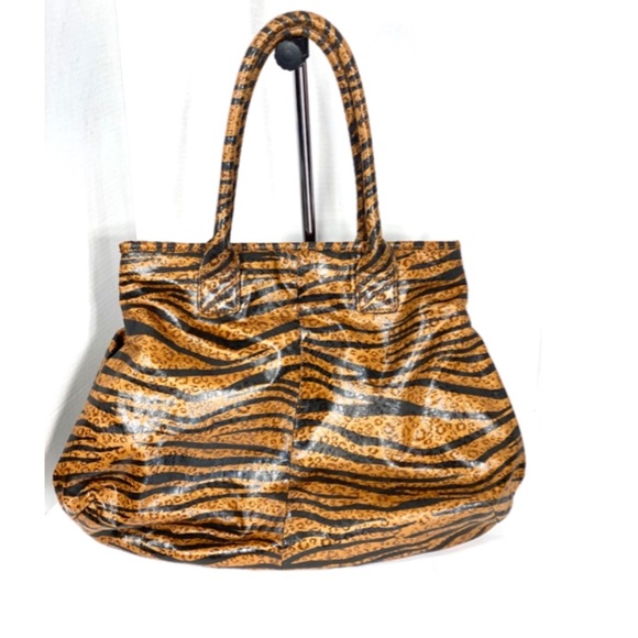 Carlos Santana Animal Print Hobo Bag - Picture 5 of 14